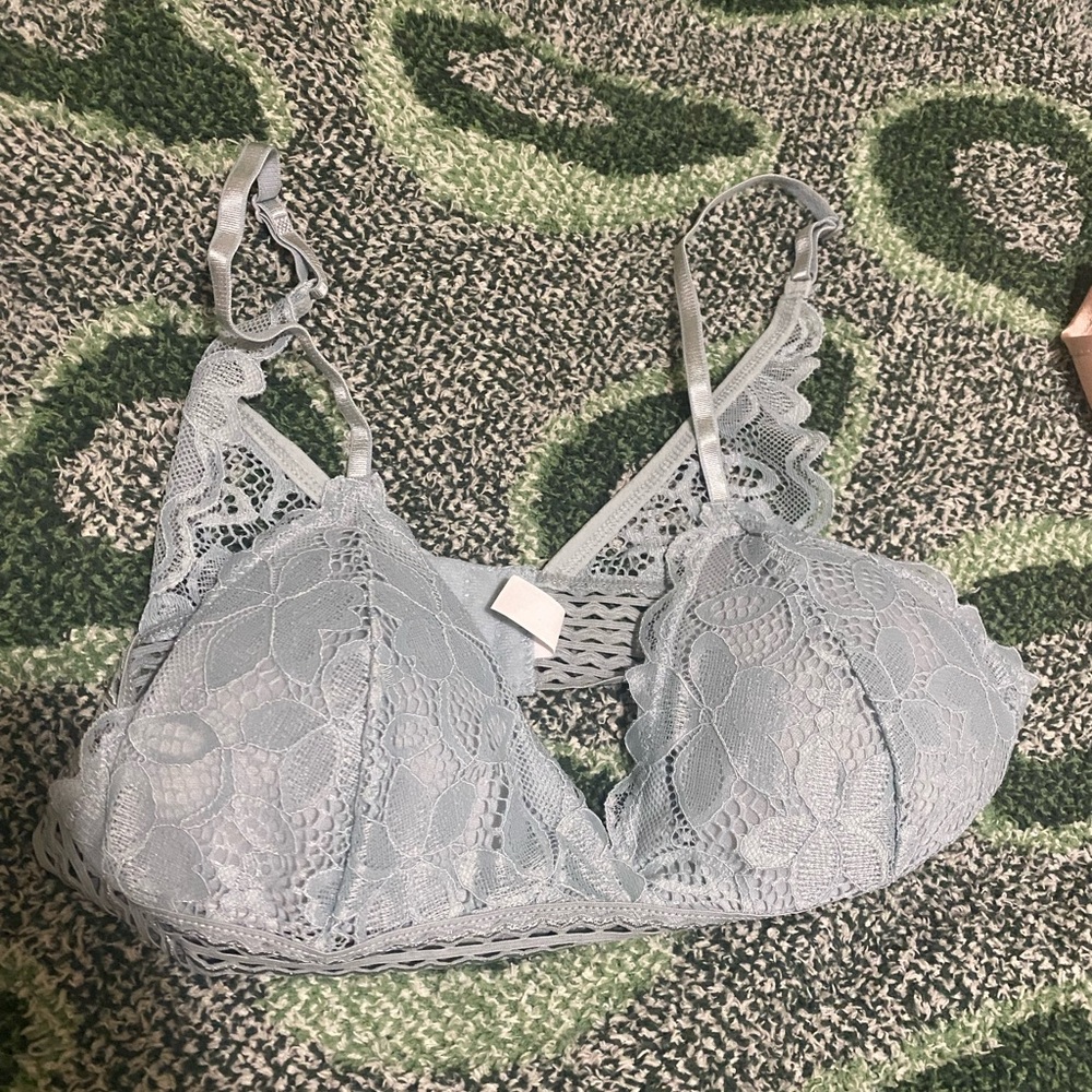 Laced bra